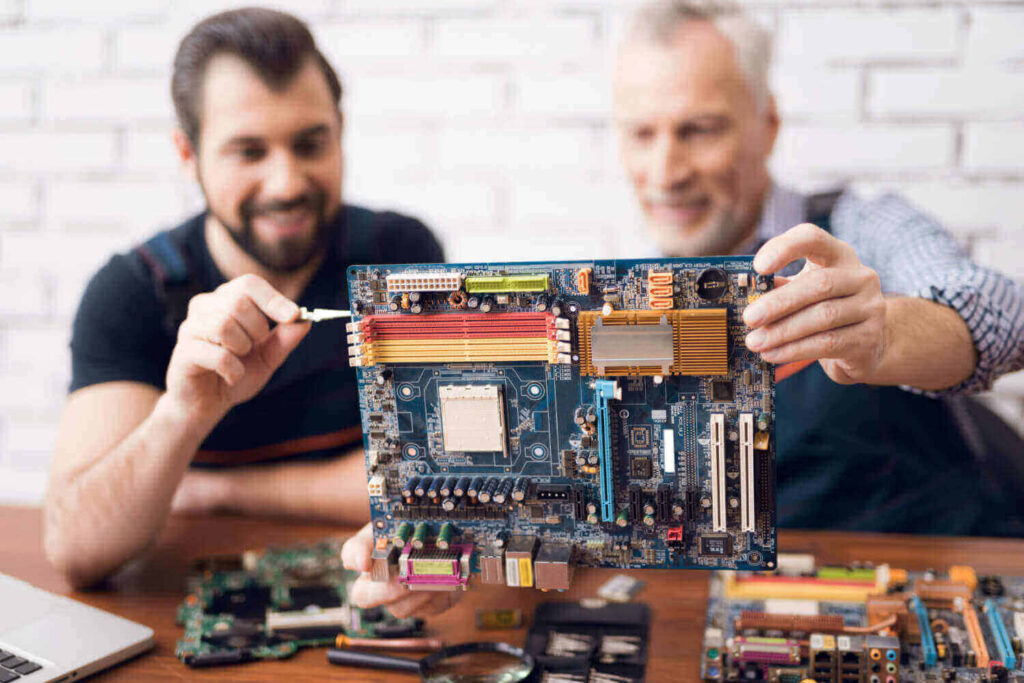 What Are the Best VLSI Job Opportunities for Freshers?