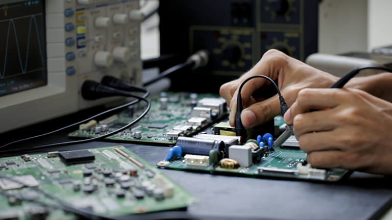 Top VLSI Verification Techniques Used in Modern Chip Design