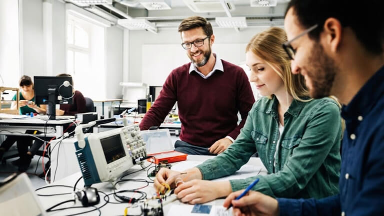 What Companies Expect from Entry Level Physical Design Engineers